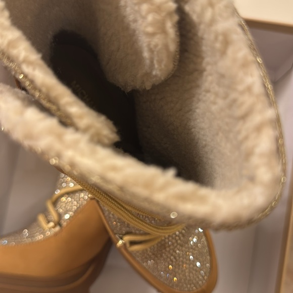 Michael Kors | Culver Embellished Nubuck and Glitter Chain Mesh Lace-Up Boot 🥾11 - Picture 10 of 14
